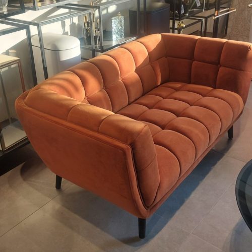 כריסטי כתום