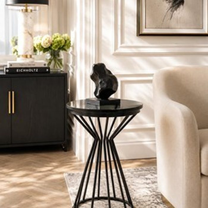 נינה שחורה